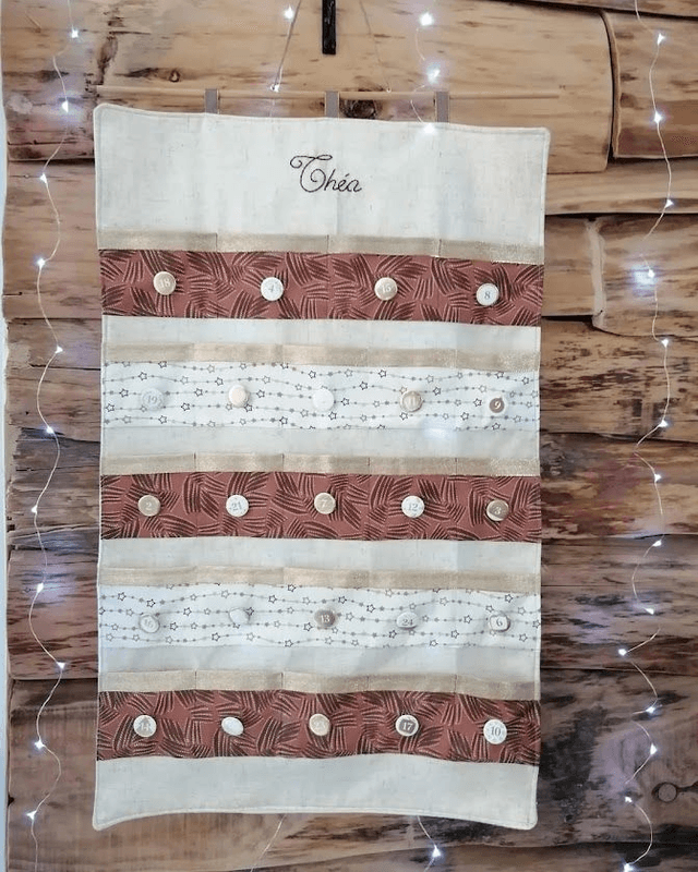 Calendrier de l'avent en tissu personnalisé à remplir 