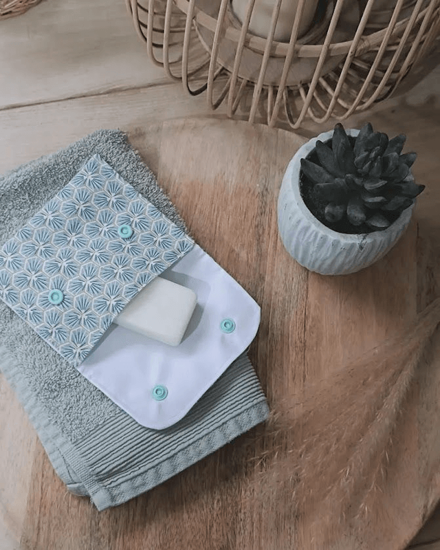 Pochette imperméable pour savon 