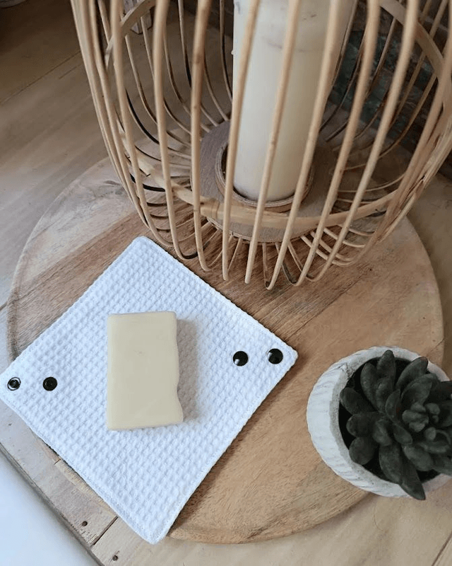 Pochette à savon, étui à brosse à dents
