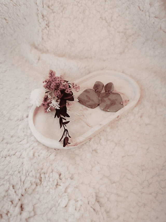 Plateau vide poches en Jesmonite