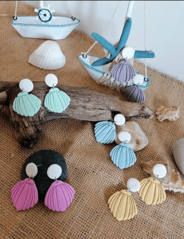 Boucles d&#039;oreilles en argile polymère 